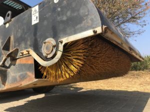 Looking for skidsteer hire in Gauteng Looking for skidsteer hire in Gauteng